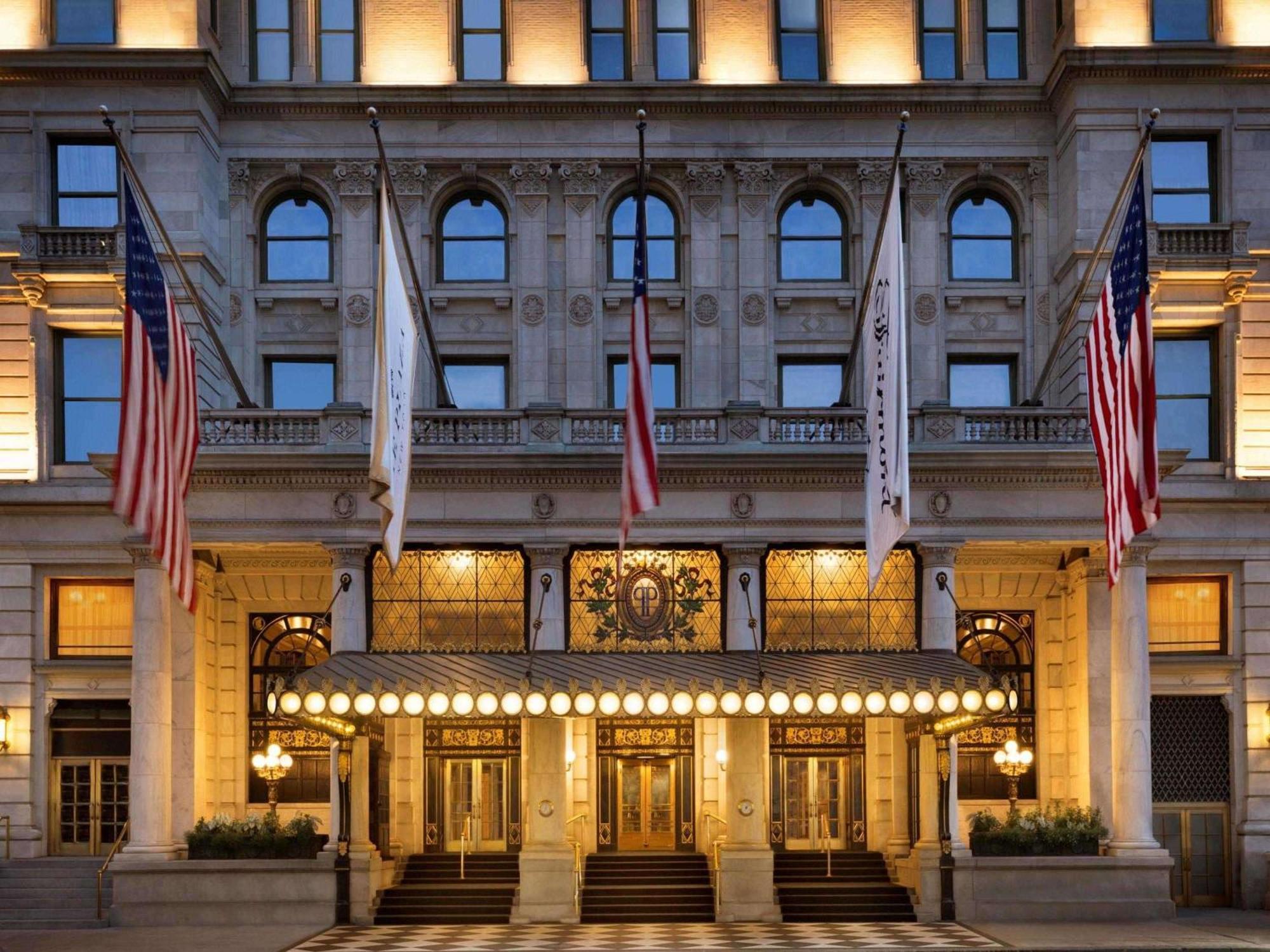 The Plaza Hotel New York Exterior photo